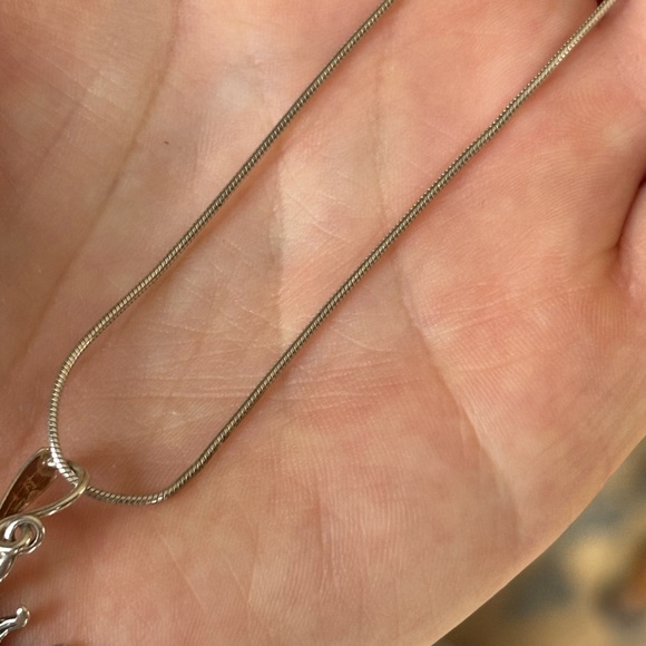 💛Baltic Amber sun design in 925 silver necklace ⭐️NWOT - Picture 13 of 14